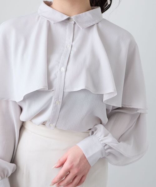 MAJESTIC LEGON（マジェスティックレゴン）の「シアーケープロングスリーブブラウス（シャツ/ブラウス・レディース・ブラック/ブラック系その他/ホワイト系その他2/グレー/グレー系その他/アイボリー・MEDIUM）」の22枚目の写真