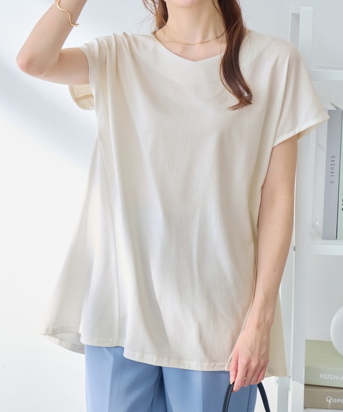 alotta(アロッタ)の「細見え叶う!AラインフレアチュニックTシャツ(チュニック・レディース・ブラック/ライラック/ブルー/ホワイト/ネイビー・M/L/LL)」の2枚目の写真