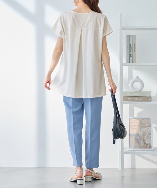 alotta(アロッタ)の「細見え叶う!AラインフレアチュニックTシャツ(チュニック・レディース・ブラック/ライラック/ブルー/ホワイト/ネイビー・M/L/LL)」の8枚目の写真