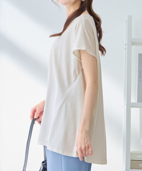 alotta(アロッタ)の「細見え叶う!AラインフレアチュニックTシャツ(チュニック・レディース・ブラック/ライラック/ブルー/ホワイト/ネイビー・M/L/LL)」の10枚目の写真