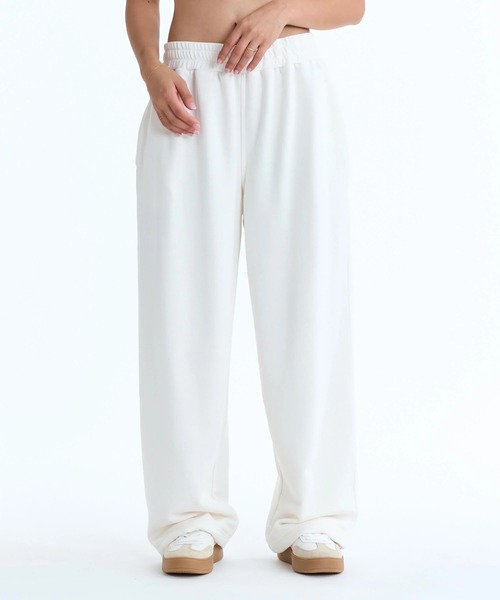 ROXY（ロキシー）の「ROXY ウィメンズ ROXY WITH HEART PANTS スウェットパンツ ドローコード付き 【2026年春夏モデル】/ロキシーウエストゴム（スウェットパンツ・レディース・グレー/レッド/ナチュラル・SMALL/MEDIUM/LARGE）」の2枚目の写真