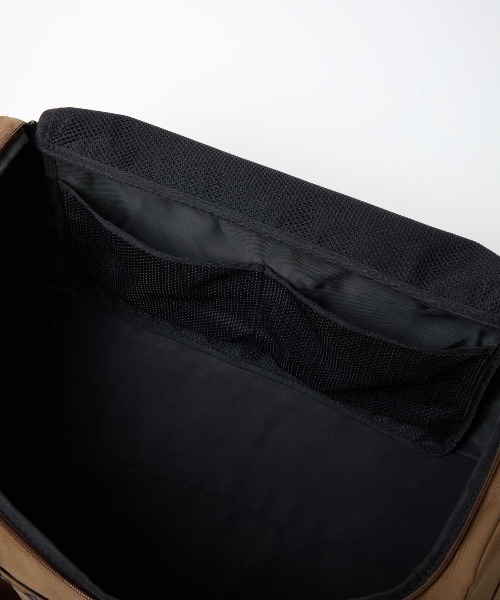 MUNSINGWEAR(マンシングウェア)の「ディタッチャブルポーチボストンバッグ(ボストンバッグ・メンズ・ベージュ/カーキ・F)」の15枚目の写真