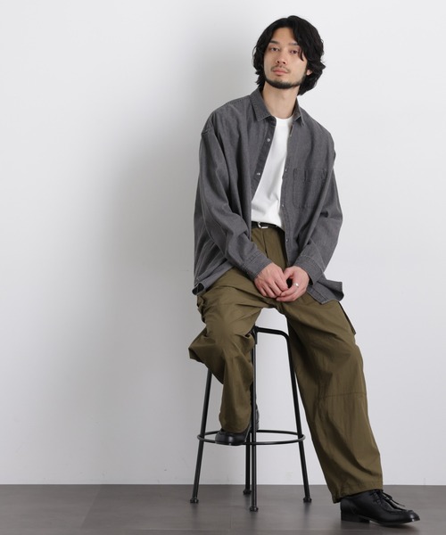 NANO universe(ナノユニバース)の「6.5oz リラックスデニムシャツ 長袖(シャツ/ブラウス・メンズ・ブルー/グレー/ブラック・L/M/S)」の7枚目の写真