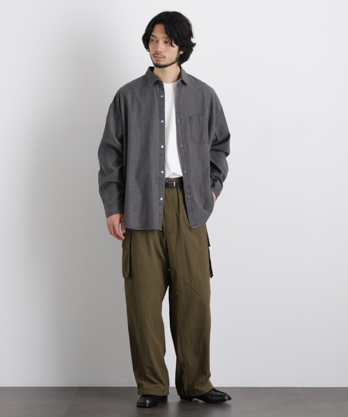 NANO universe(ナノユニバース)の「6.5oz リラックスデニムシャツ 長袖(シャツ/ブラウス・メンズ・ブルー/グレー/ブラック・L/M/S)」の8枚目の写真