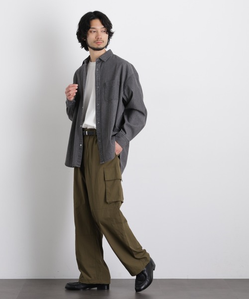 NANO universe(ナノユニバース)の「6.5oz リラックスデニムシャツ 長袖(シャツ/ブラウス・メンズ・ブルー/グレー/ブラック・L/M/S)」の9枚目の写真