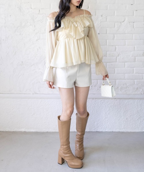 clear（クリア）の「フロントフリルオフショル長袖ブラウス（シャツ/ブラウス・レディース・イエロー/アイボリー/ピンク/ライトグレー・F）」の12枚目の写真