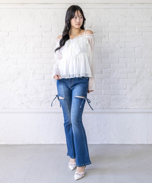 clear（クリア）の「フロントフリルオフショル長袖ブラウス（シャツ/ブラウス・レディース・イエロー/アイボリー/ピンク/ライトグレー・F）」の16枚目の写真