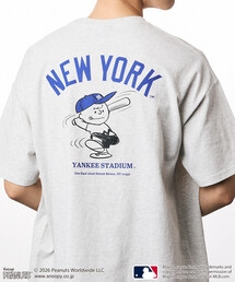 限定展開 PEANUTS×MLB 別注 ビッグシルエット バックプリント Tシャツ / YANKEES