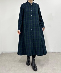 vent blanc（ヴァンブラン）の「vent blanc ヴァンブラン  コットン タック＆ギャザー デザインワンピース（ワンピース）」