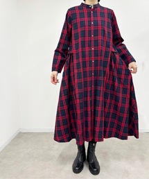 vent blanc（ヴァンブラン）の「vent blanc ヴァンブラン  コットン タック＆ギャザー デザインワンピース（ワンピース）」