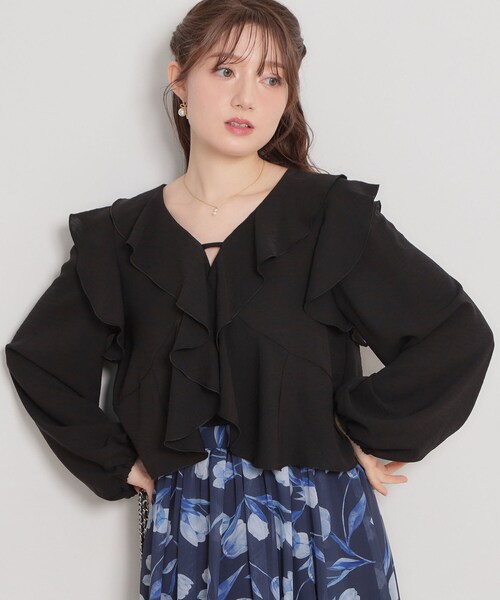 couture brooch（クチュールブローチ）の「ラッフルショートブラウス（シャツ/ブラウス・レディース・カーキ/ブラック/オフホワイト・38/40）」の18枚目の写真