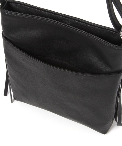 LEPSIM(レプシィム)の「フリンジミニショルダー 636691(ショルダーバッグ・レディース・ブラウン/ブラック・ONE SIZE)」の10枚目の写真