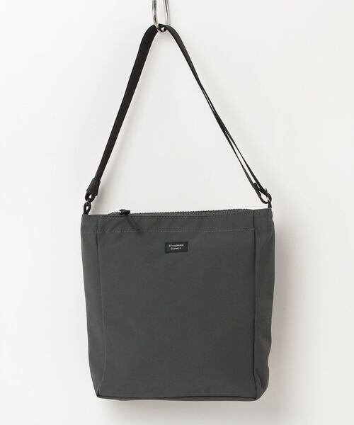 STANDARD SUPPLY(スタンダードサプライ)の「STANDARD SUPPLY/スタンダードサプライ ウォーキーズショルダー WALKIES SHOULDER【SIMPLICITY】(ショルダーバッグ・レディース・モカ/チャコールグレー/ブラック・FREE)」の2枚目の写真