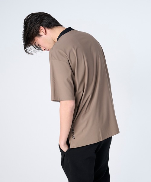 FLASH PACKER(フラッシュパッカー)の「FLASH PACKER フラッシュパッカー / リラックスシルエット スーパードライストレッチ モックネック半袖Tシャツ // XDMT-MK(Tシャツ/カットソー・メンズ・ブラック/ブラウン/ホワイト・MEDIUM/X-LARGE/LARGE)」の13枚目の写真