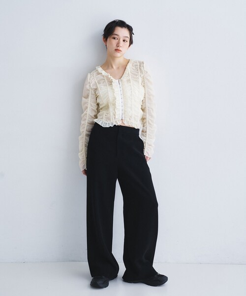 CODE A（コードエー）の「dobby ruffle blouse（シャツ/ブラウス・レディース・ブラック/ホワイト/アイボリー・00）」の15枚目の写真