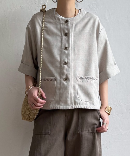 LBC(エルビーシー)の「エクリュハーフスリーブジャケット(テーラードジャケット・レディース・ベージュ/グレー・M/L)」の8枚目の写真