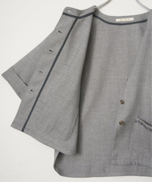 LBC(エルビーシー)の「エクリュハーフスリーブジャケット(テーラードジャケット・レディース・ベージュ/グレー・M/L)」の12枚目の写真