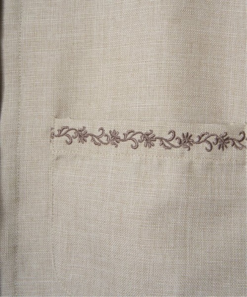 LBC(エルビーシー)の「エクリュハーフスリーブジャケット(テーラードジャケット・レディース・ベージュ/グレー・M/L)」の10枚目の写真