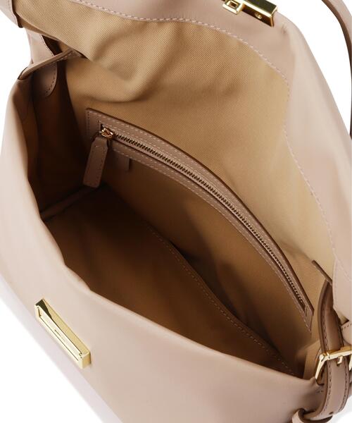 LE PHIL(ルフィル)の「【PUNTI / プンティ】GRAFT-FLAP(ハンドバッグ・レディース・ベージュ系その他/ブラック・ONE SIZE)」の11枚目の写真