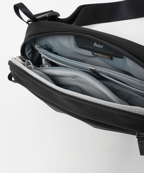 Aer（エアー）の「＜Aer＞デイ スリング 4 ショルダー バッグ（ショルダーバッグ・メンズ・ブラック・FREE）」の11枚目の写真