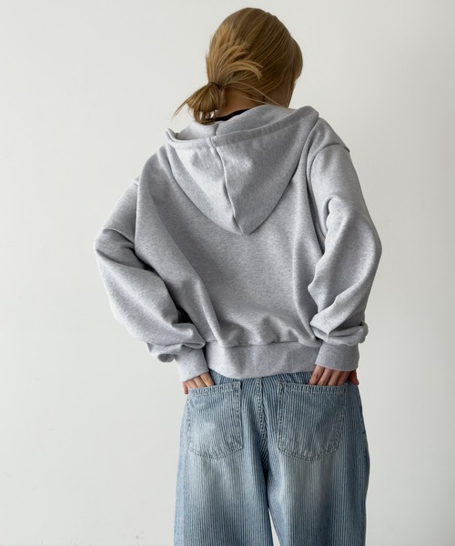 CANAL JEAN(キャナルジーン)の「Lakey Park ZIPUP裏毛パーカー(パーカー・レディース・グレー/パープル・ONE SIZE)」の9枚目の写真