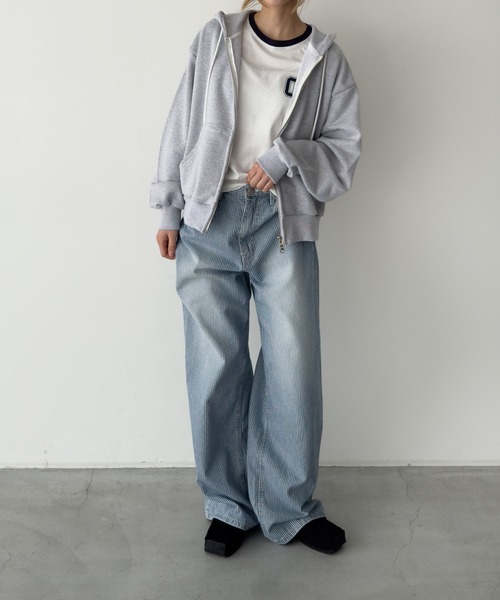 CANAL JEAN(キャナルジーン)の「Lakey Park ZIPUP裏毛パーカー(パーカー・レディース・グレー/パープル・ONE SIZE)」の10枚目の写真