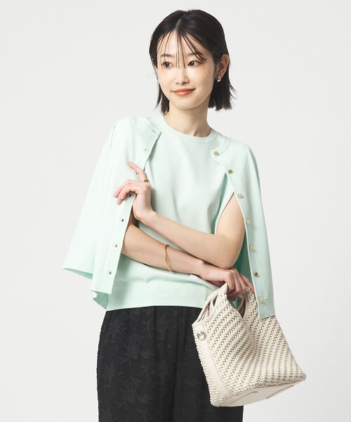 green label relaxing（グリーンレーベルリラクシング）の「フレンチスリーブ ニット ウォッシャブル 接触冷感 UVカット（ニット/セーター・レディース・ライム/ダークブラウン/ホワイト/ブラック・FREE）」の21枚目の写真