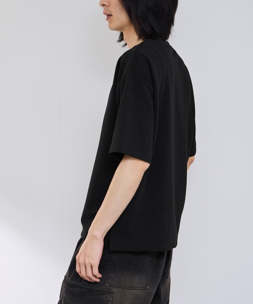 URBAN COLLECTION(アーバンコレクション)の「【URBANCOLLECTION/アーバンコレクション】リップル テーパードシルエット クルーネック 半袖Tシャツ 吸水速乾(Tシャツ/カットソー・メンズ・ベージュ/グレー/ブラック/グリーン/ホワイト・XL/L/M/S)」の11枚目の写真