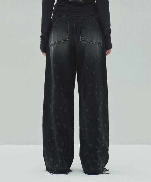 DIAGONAL(ダイアゴナル)の「DAMAGE DENIM PANTS (black)(デニムパンツ・レディース・その他・MEDIUM)」の3枚目の写真