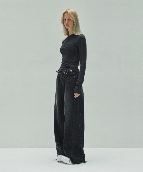DIAGONAL(ダイアゴナル)の「DAMAGE DENIM PANTS (black)(デニムパンツ・レディース・その他・MEDIUM)」の5枚目の写真