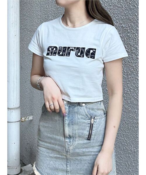 MURUA（ムルーア）の「パターンロゴパッチTシャツ（Tシャツ/カットソー・レディース・ブラック/ブルー/ピンク/ホワイト・FREE）」の5枚目の写真
