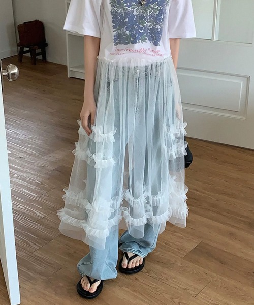 shopnikoniko(ショップニコニコ)の「ワンピース 夏 ロング丈 ダブルフリル チュール レイヤード キャミワンピース(ワンピース・レディース・ホワイト・フリー)」の7枚目の写真