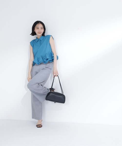 NATURAL BEAUTY BASIC（ナチュラルビューティーベーシック）の「ヘムフリルシャツブラウス（シャツ/ブラウス・レディース・ネイビー/ブルー系その他/ベージュ・ﾌﾘ-）」の5枚目の写真