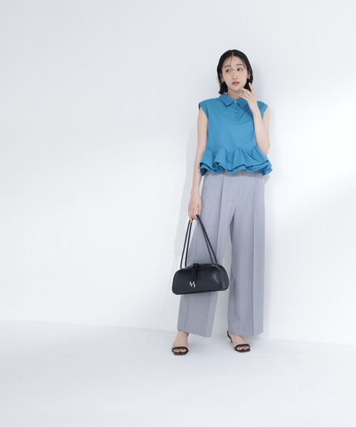 NATURAL BEAUTY BASIC（ナチュラルビューティーベーシック）の「ヘムフリルシャツブラウス（シャツ/ブラウス・レディース・ネイビー/ブルー系その他/ベージュ・ﾌﾘ-）」の7枚目の写真