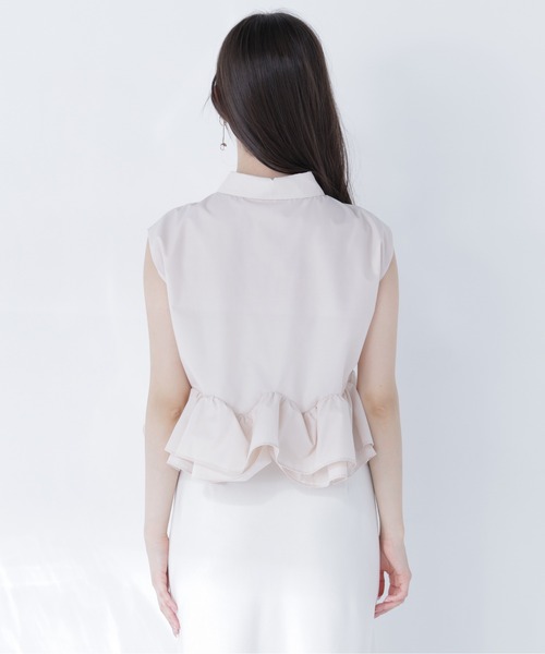 NATURAL BEAUTY BASIC（ナチュラルビューティーベーシック）の「ヘムフリルシャツブラウス（シャツ/ブラウス・レディース・ネイビー/ブルー系その他/ベージュ・ﾌﾘ-）」の18枚目の写真