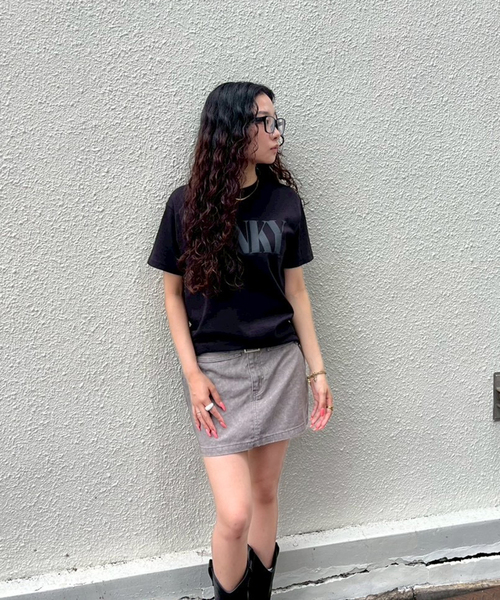 Oriens JOURNAL STANDARD(オリエンス ジャーナルスタンダード)の「【nancy/ナンシー】 JUNKY TEE(Tシャツ/カットソー・レディース・ブラック/ネイビー/レッド・MEDIUM/SMALL)」の5枚目の写真