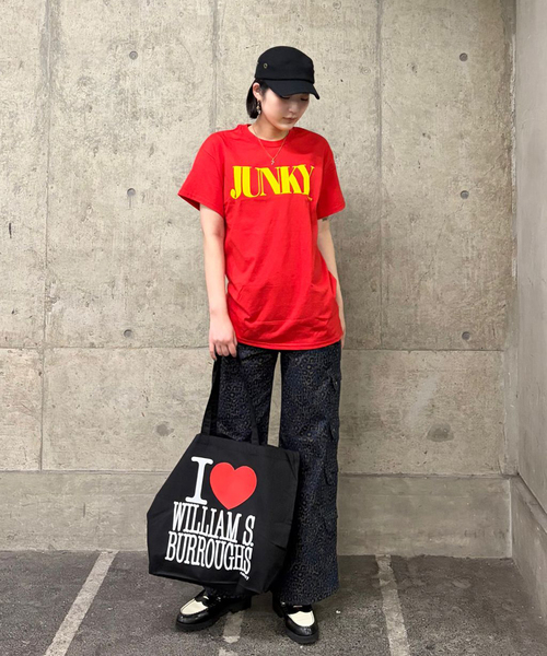 Oriens JOURNAL STANDARD(オリエンス ジャーナルスタンダード)の「【nancy/ナンシー】 JUNKY TEE(Tシャツ/カットソー・レディース・ブラック/ネイビー/レッド・MEDIUM/SMALL)」の12枚目の写真