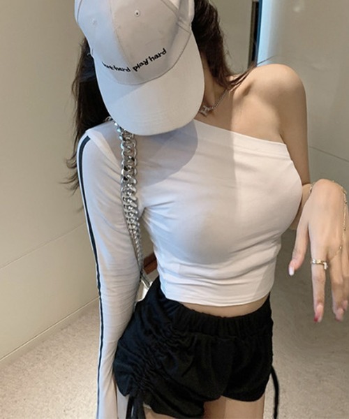 Songe（ソンジュ）の「ライン入りワンショルダートップス（Tシャツ/カットソー・レディース・ホワイト/ブラック/グレー・FREE）」の8枚目の写真