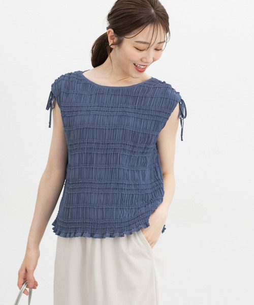 Honeys(ハニーズ)の「【接触冷感】シャーリングブラウス(シャツ/ブラウス・レディース・ネイビー系1/グレイッシュブルー/ホワイト系その他2/ブラック・L/LL/M/S)」の9枚目の写真