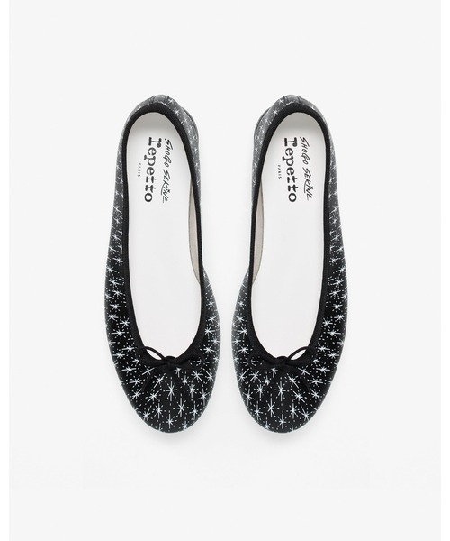 Repetto(レペット)の「Shogo Sekine × Repetto - Cendrillon Haute バレエフラット - ラバーソール - EUサイズ / V4257SHGSTAR(バレエシューズ・レディース・ブラック・35.5/35/38.5/37.5/37/36.5/36)」の4枚目の写真