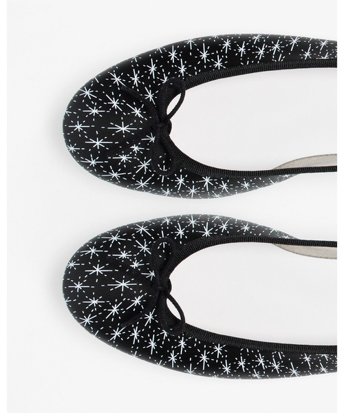 Repetto(レペット)の「Shogo Sekine × Repetto - Cendrillon Haute バレエフラット - ラバーソール - EUサイズ / V4257SHGSTAR(バレエシューズ・レディース・ブラック・35.5/35/38.5/37.5/37/36.5/36)」の6枚目の写真