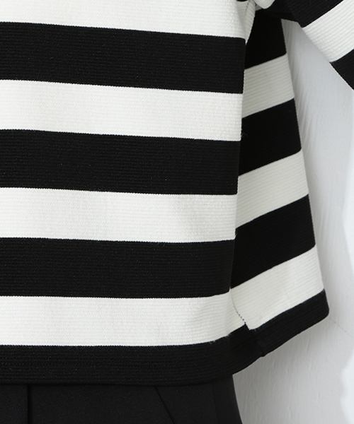 CAROLINA GLASER（カロリナ グレイサー）の「CAROLINA GLASER / リップル プルオーバー（その他トップス・レディース・アイボリー/ブラック×ホワイト・ONE SIZE）」の9枚目の写真