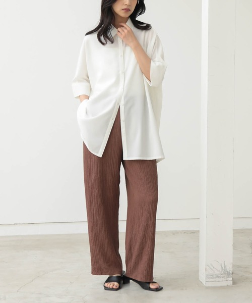 for/c(フォーシー)の「シャーリングリラクシーパンツ【サスティナブル】(その他パンツ・レディース・ブラック/ブラウン・L/M/LL)」の16枚目の写真