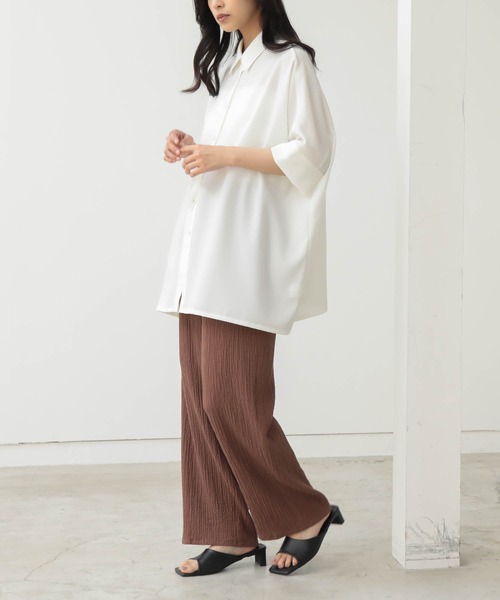 for/c(フォーシー)の「シャーリングリラクシーパンツ【サスティナブル】(その他パンツ・レディース・ブラック/ブラウン・L/M/LL)」の17枚目の写真