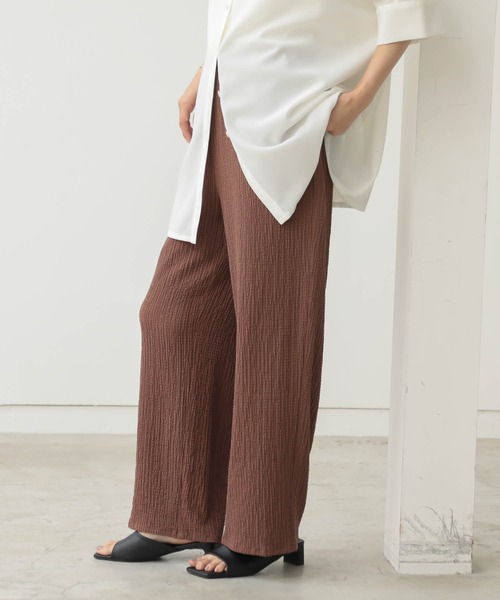 for/c(フォーシー)の「シャーリングリラクシーパンツ【サスティナブル】(その他パンツ・レディース・ブラック/ブラウン・L/M/LL)」の15枚目の写真
