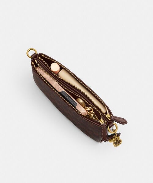 COACH(コーチ)の「オードリー クロスボディ バッグ・シグネチャー キャンバス(ショルダーバッグ・レディース・ブラウン系その他・ONE)」の10枚目の写真
