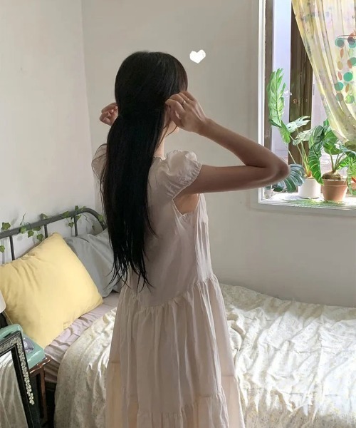 Aelina(エリナ)の「シングルブレストパフスリーブワンピース(ワンピース・レディース・ベージュ/ピンク・FREE)」の14枚目の写真