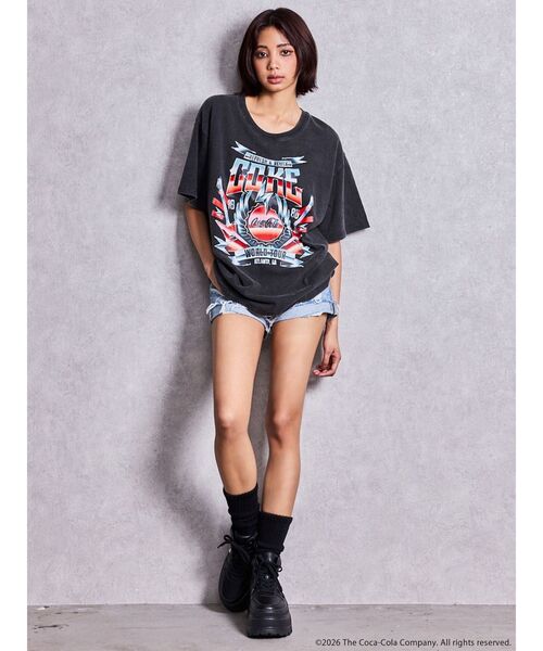 GYDA(ジェイダ)の「Coca-Cola vintage BIG Tシャツ(Tシャツ/カットソー・レディース・アイボリー/ブラック/チャコールグレー・FREE)」の22枚目の写真