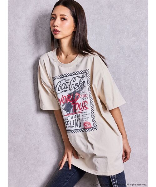 GYDA(ジェイダ)の「Coca-Cola vintage BIG Tシャツ(Tシャツ/カットソー・レディース・アイボリー/ブラック/チャコールグレー・FREE)」の12枚目の写真