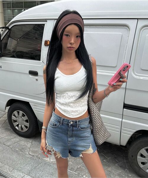 ERER（エルエル）の「Lace Panel Corset Sleeveless White（Tシャツ/カットソー・レディース・ホワイト・FREE）」の3枚目の写真
